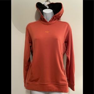 NWOT Arc’teryx orange pull-over long sleeve hoodie sweatshirt